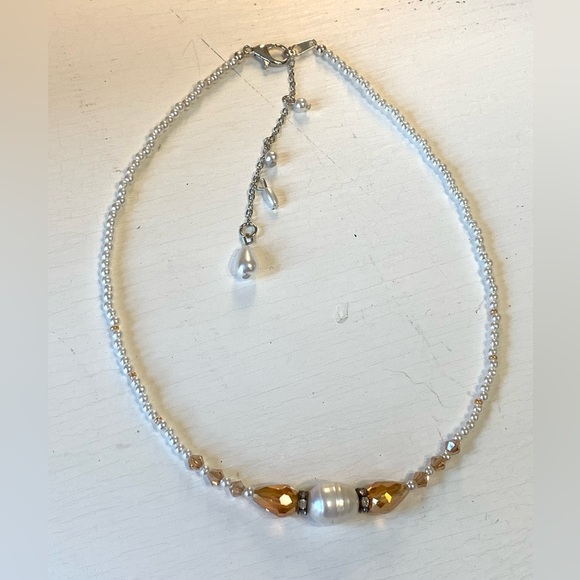 Freshwater Pearl & Crystal Necklace - Picture 4 of 6